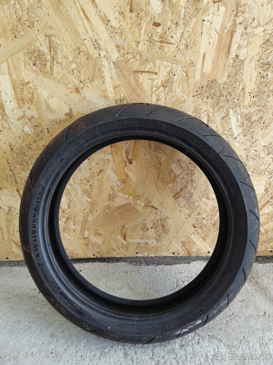 Pneumatika 120/70R17