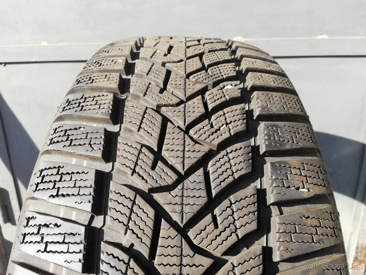 215/55r17 dunlop