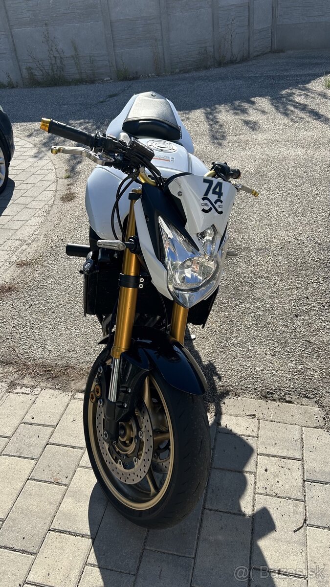 Yamaha FZ8 /Fazer