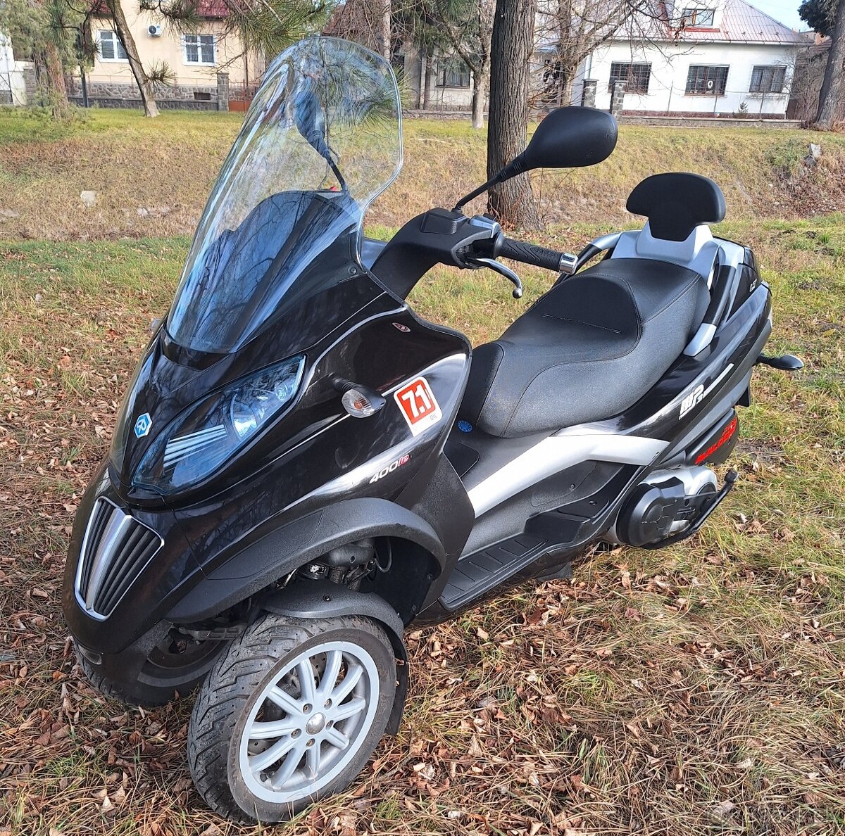 Piaggio MP3 400LT