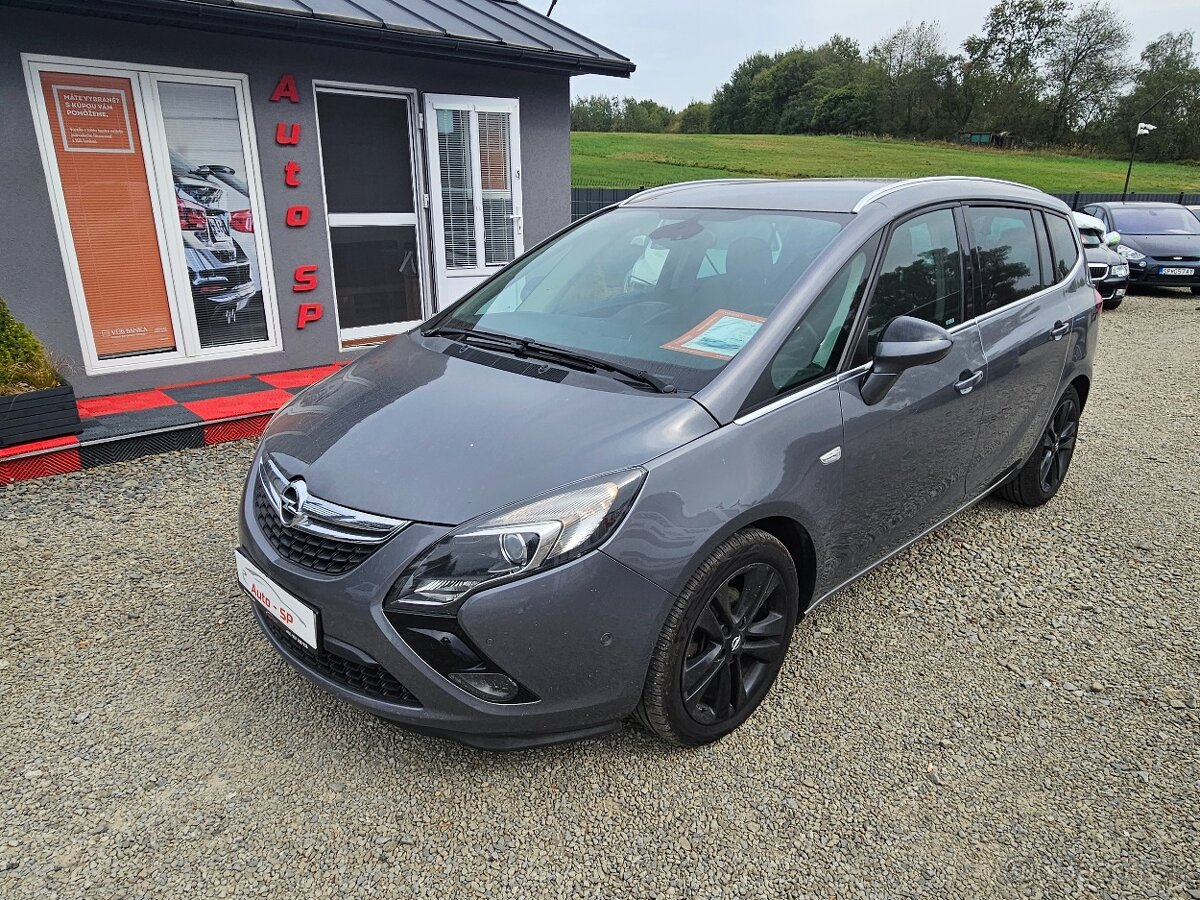 Opel Zafira  tourer 2016 M6 7 miestna Edition Navi Ťažné kam