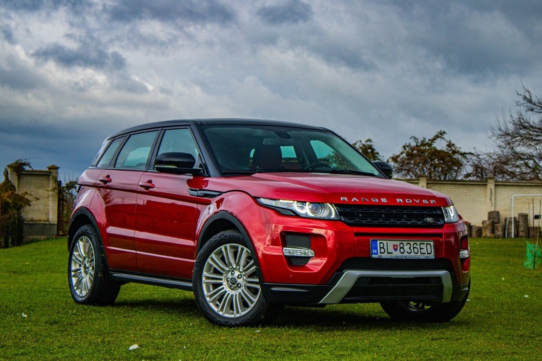 Land Rover Range Rover Evoque 2.2 SD4 DYNAMIC A/T