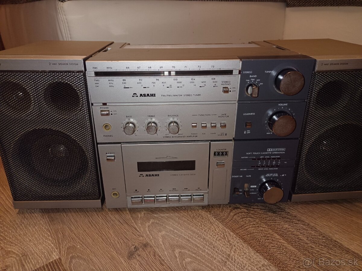 Asahi RD830 Portable Komponent, radiomagnetofon retro kazeťá