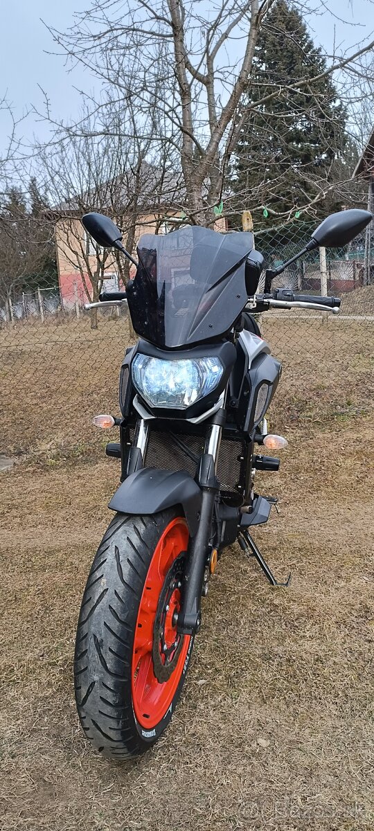 YAMAHA  MT-07