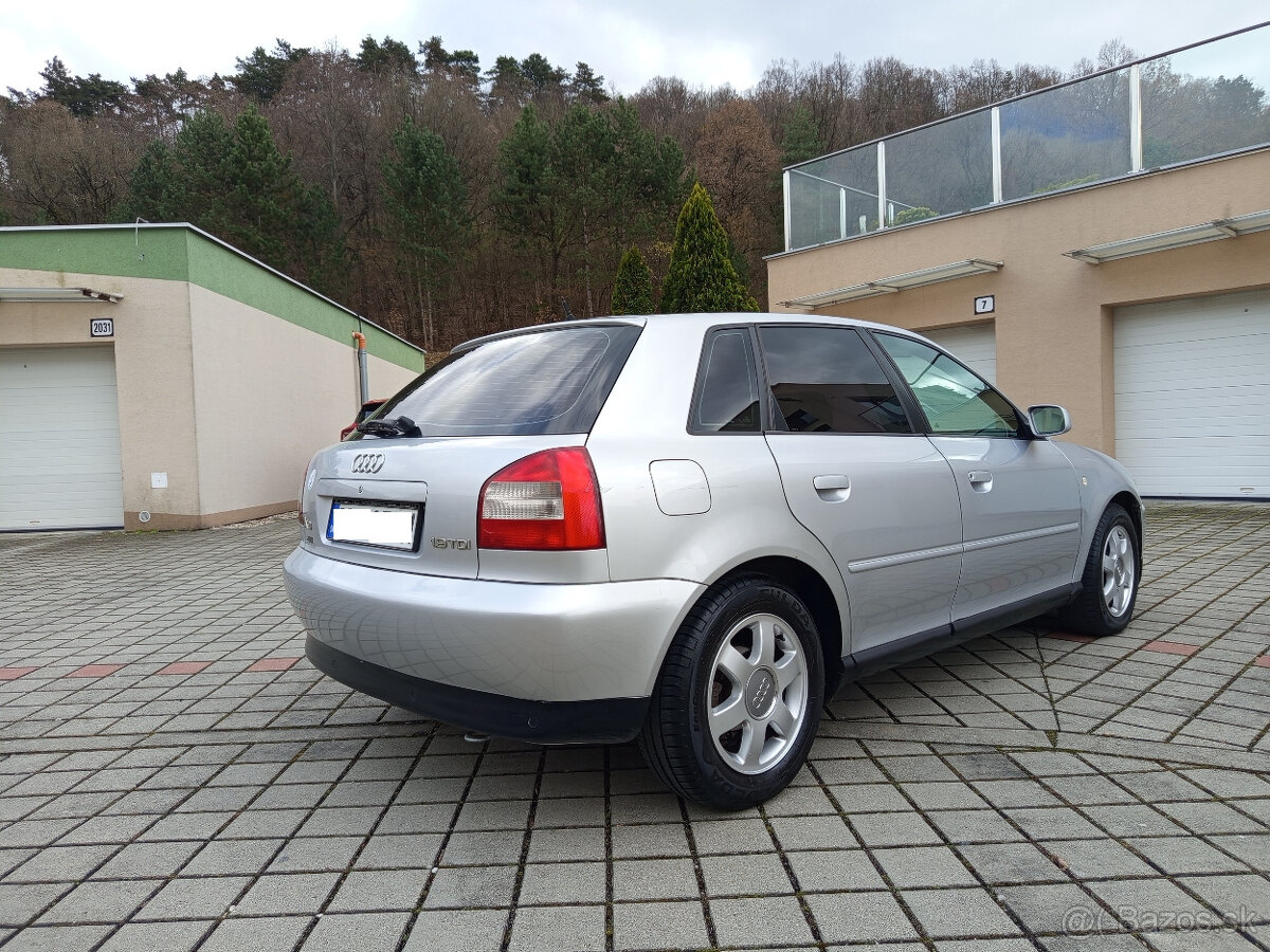 Audi A3 1,9 74 kw 5 dv Manuál