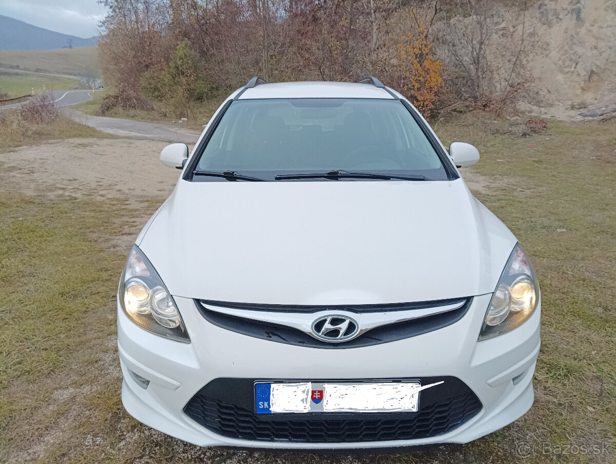 Predám Hyundai i30 rok 11/2012 nová STK a EK do 05.03.2027