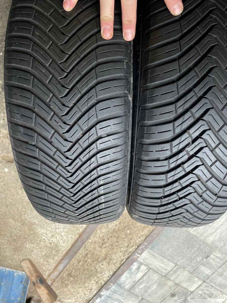 Predám 2ks celoročne pneu Continental 205/60 R16