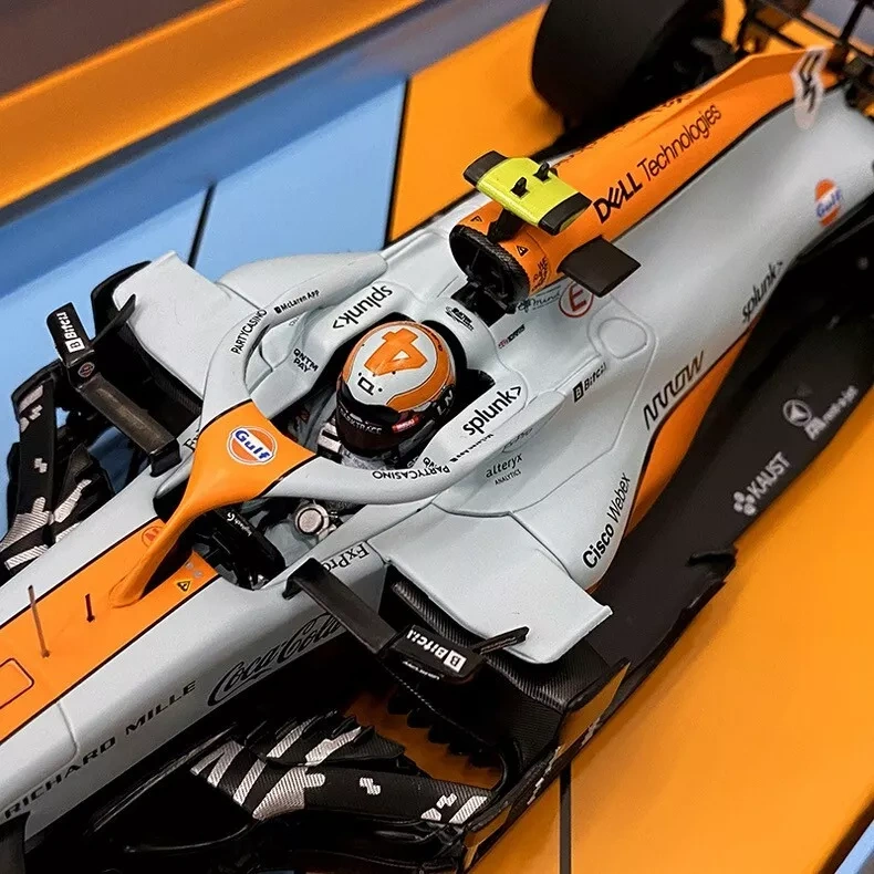 Minichamps 1:18 Mclaren