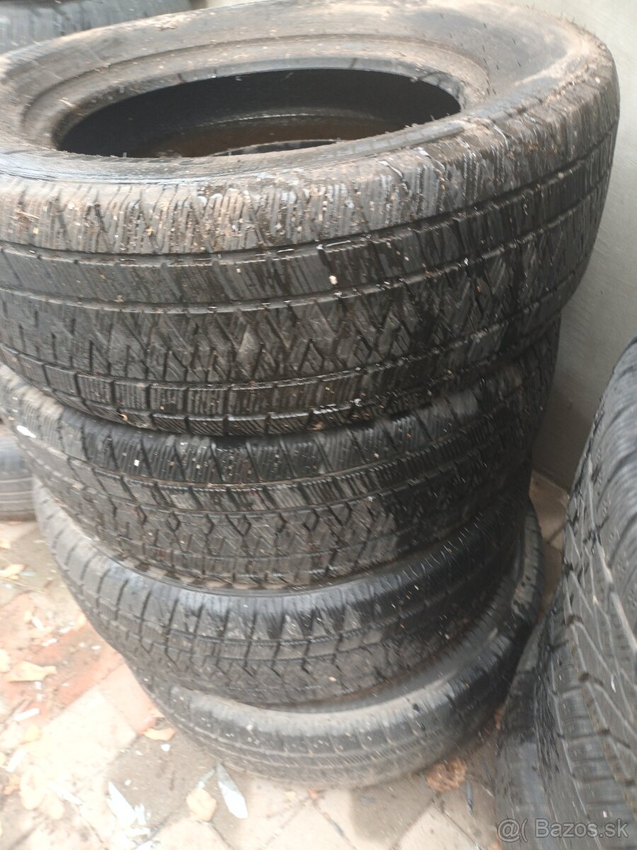 zimne235/60 R16