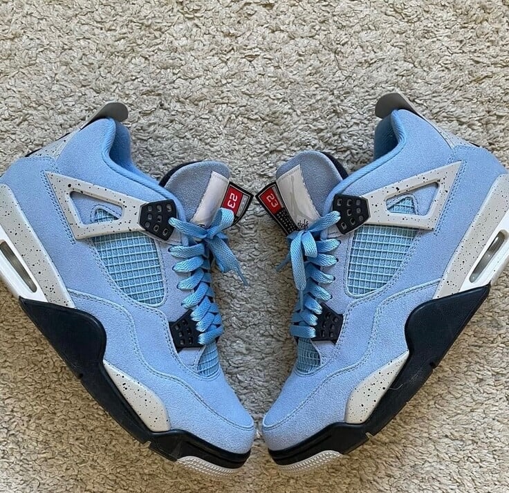 Jordan 4 University blue