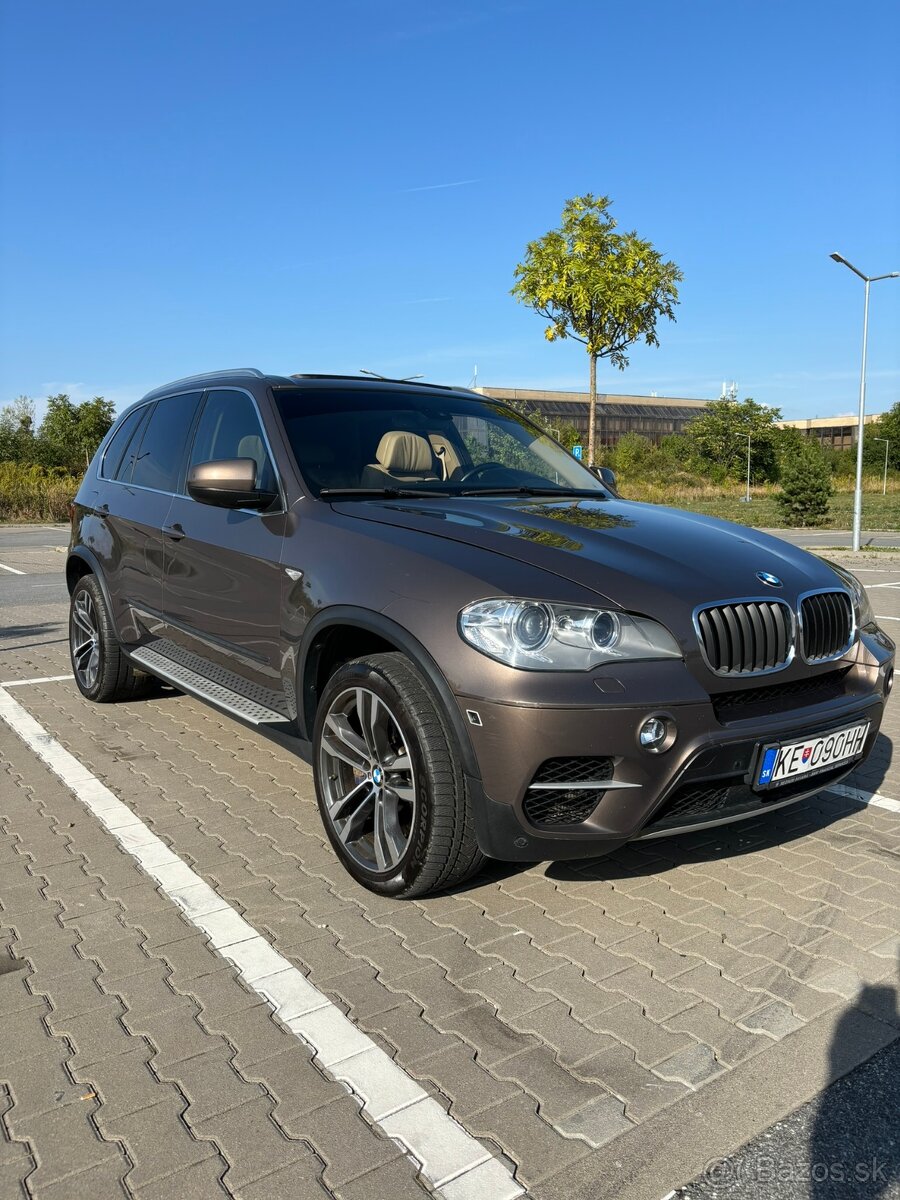 BMW X5 Xdrive50i 4.4 V8 300kw