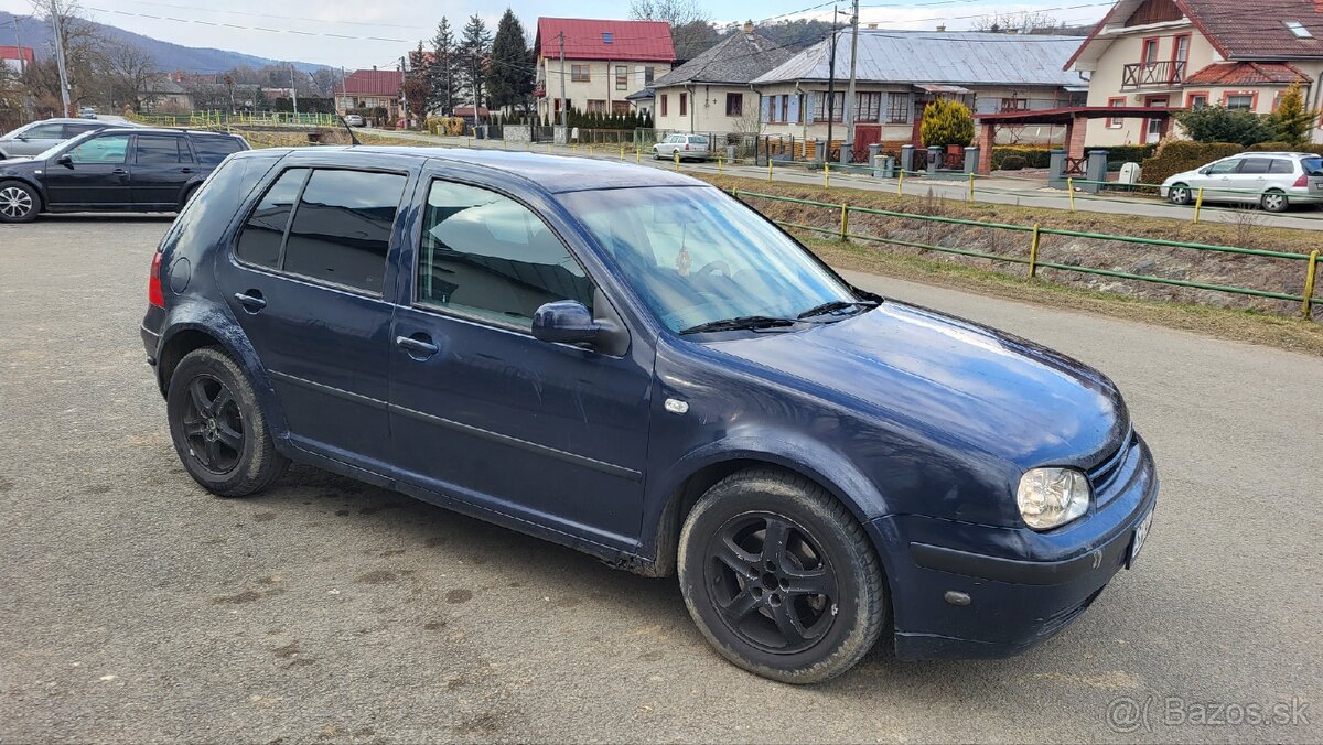 Rozpredám golf 4 1.9 tdi 66 kw 1998