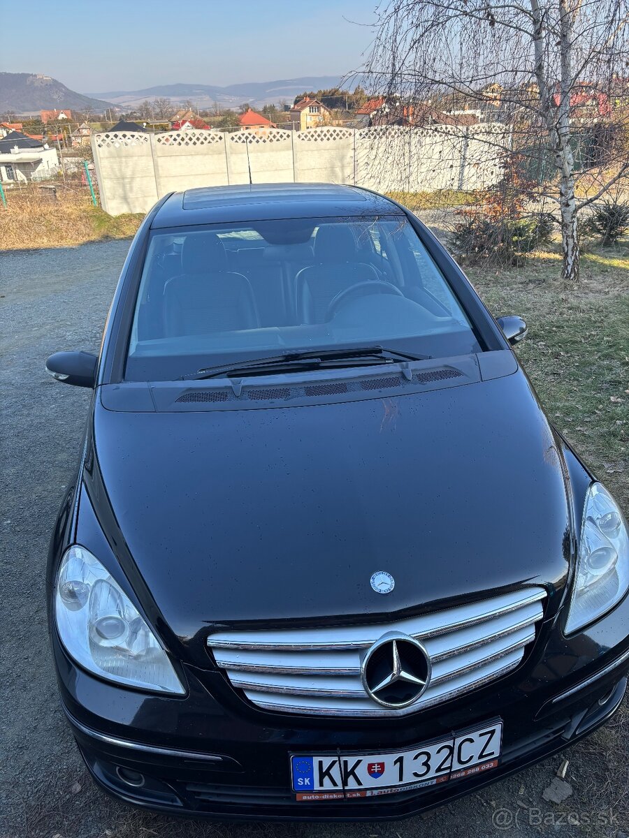 Mercedes-Benz B200 cdi automat