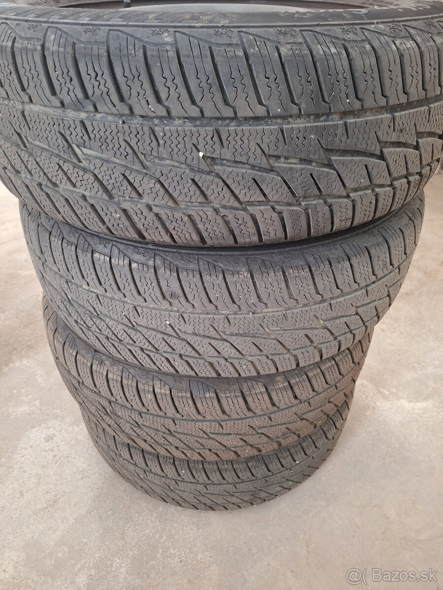 Zimné 195/65r15