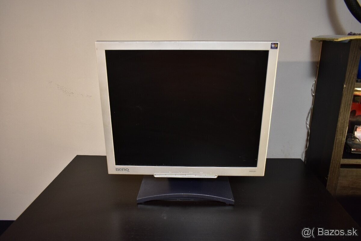 Monitor BENQ FP91G+