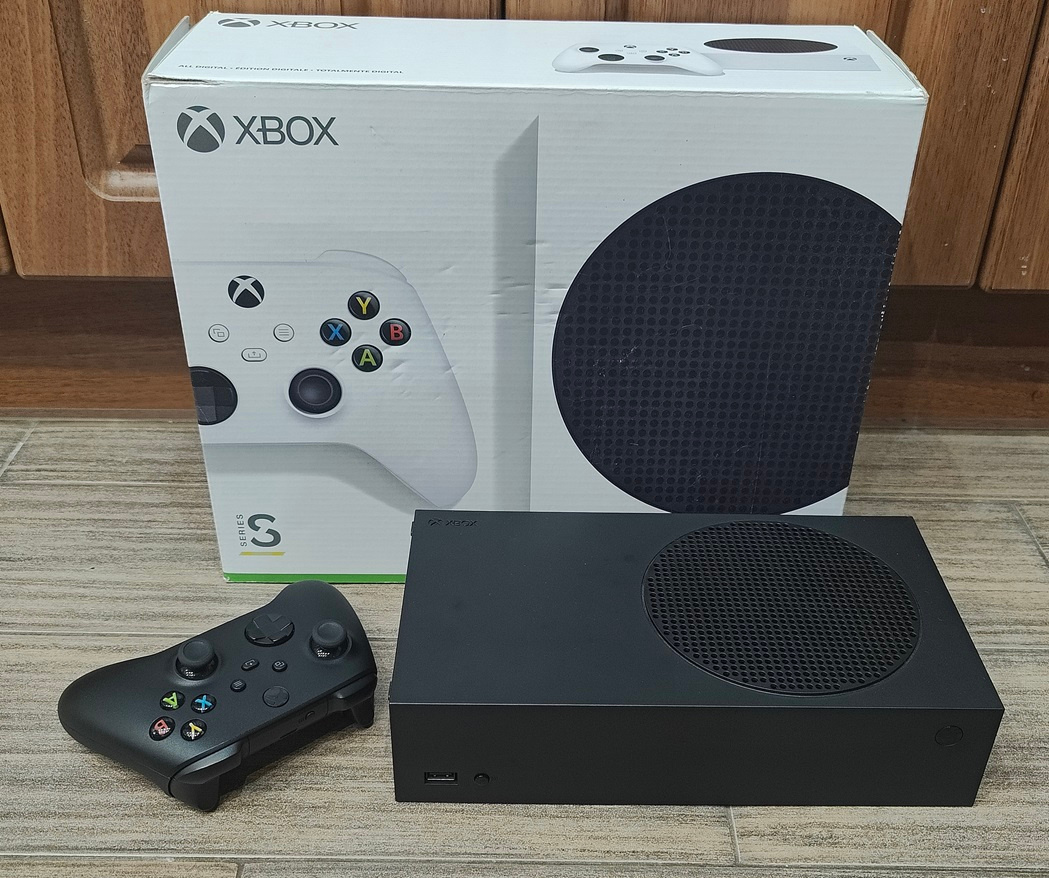 Xbox Series S 1TB - ZÁRUKA do 12/2025