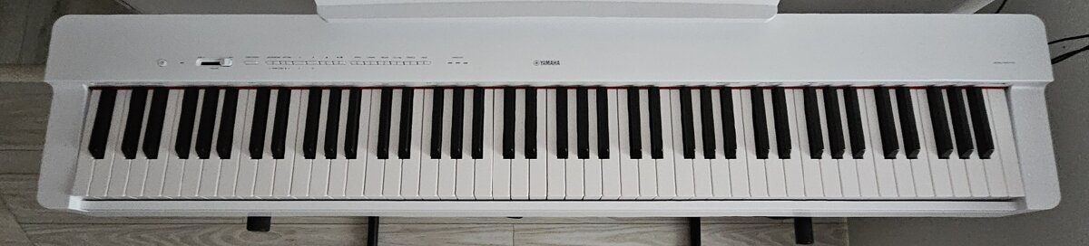 Yamaha stage digital piano p-225 WH