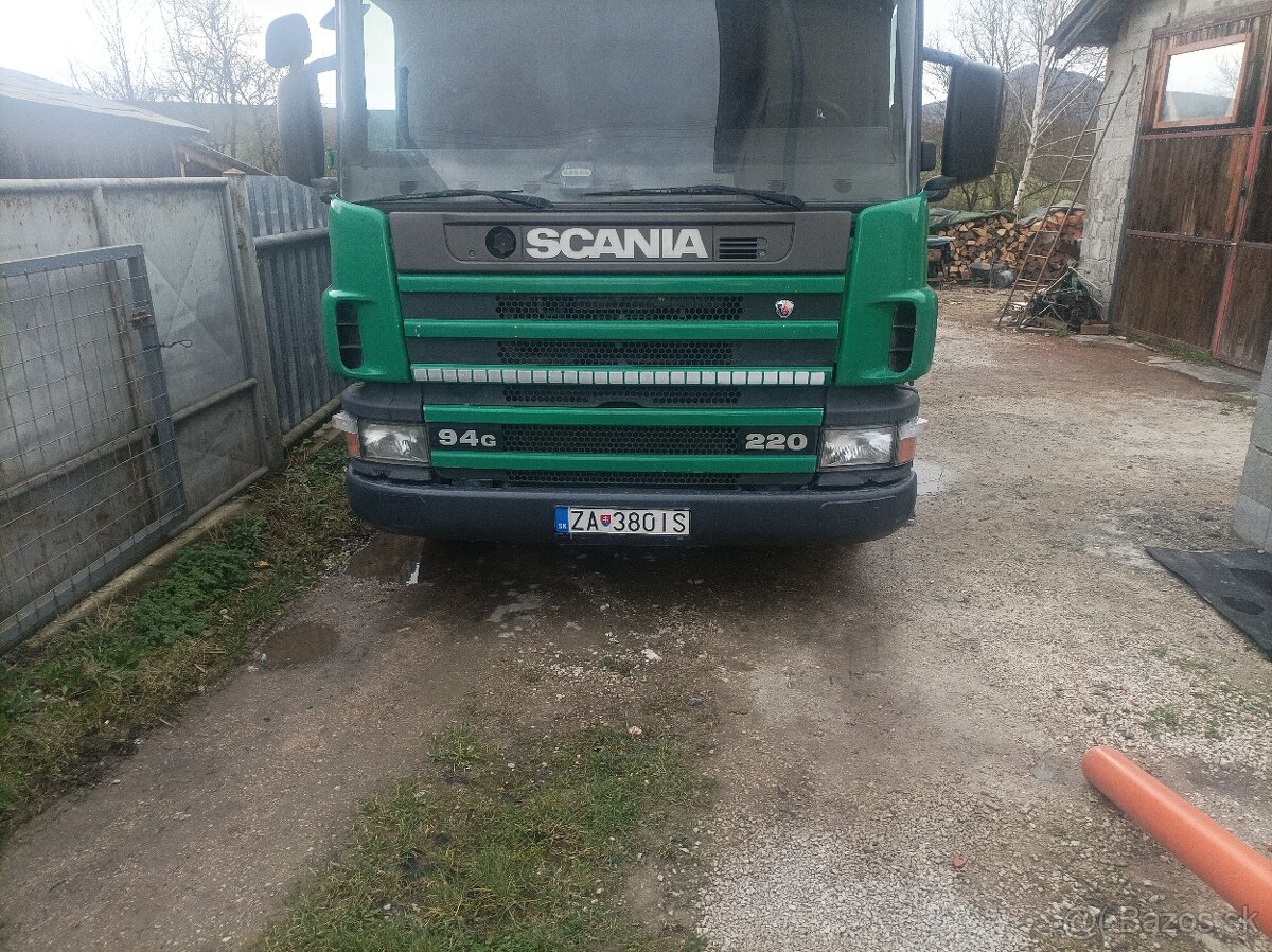 Scania 220