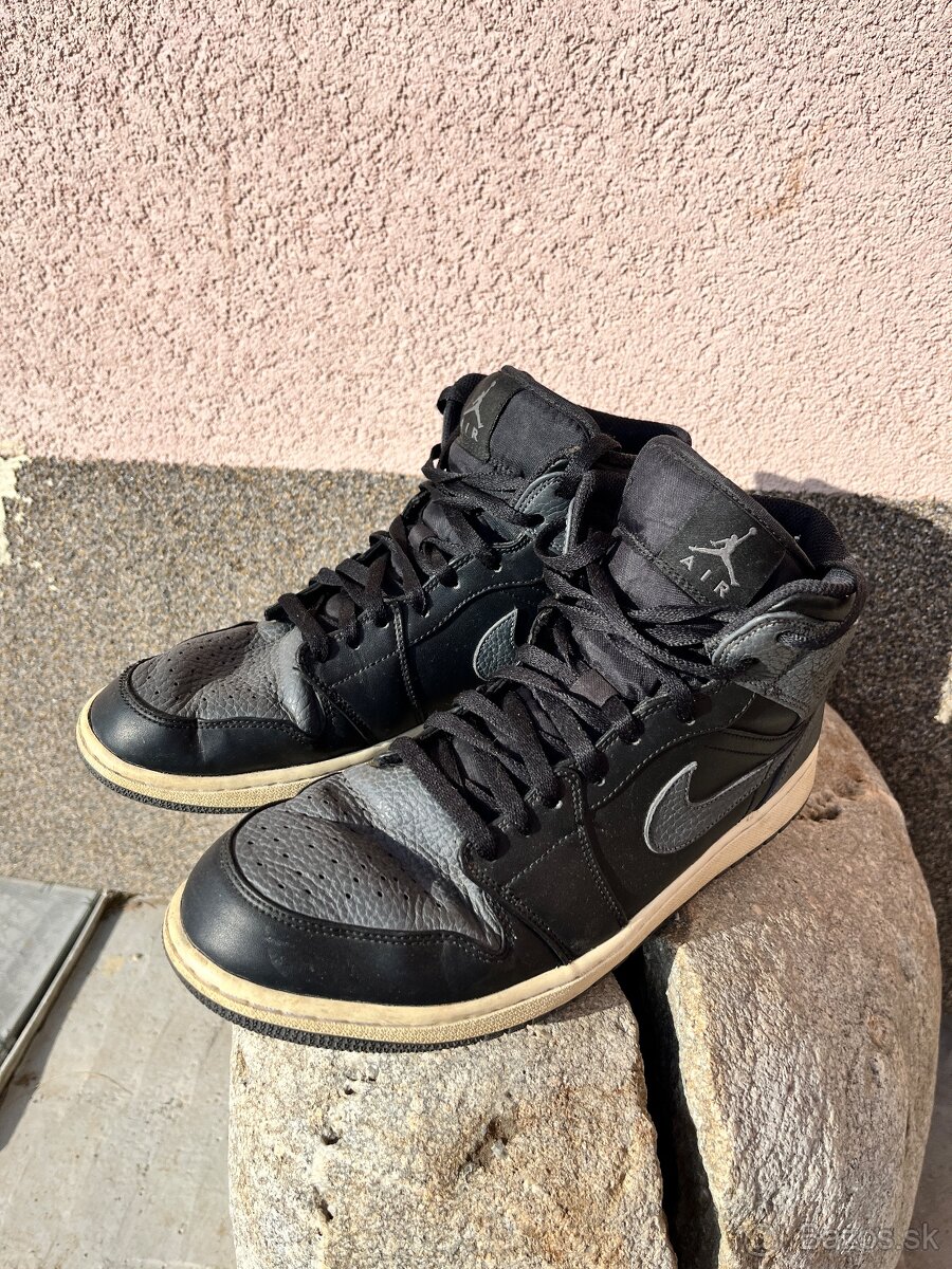 Nike Air Jordan 1 Mid US11/EU45