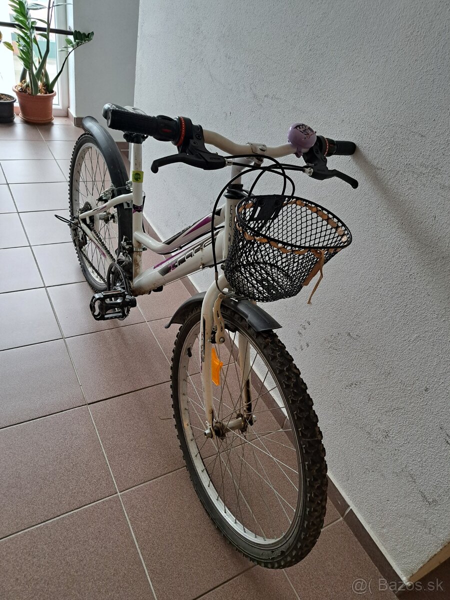 Dievčenský bicykel 24"