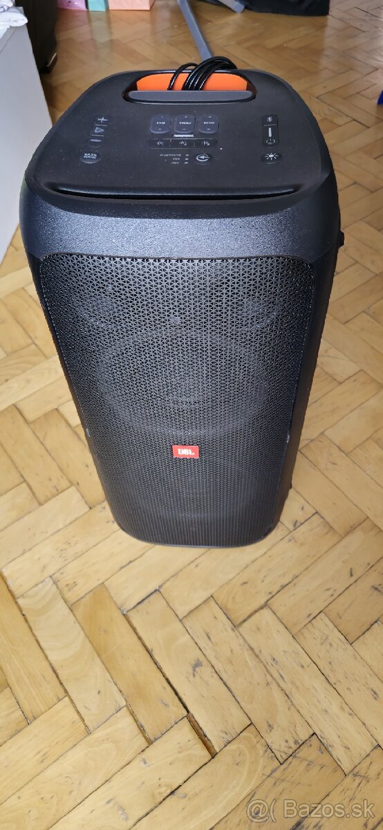 Predám JBL Partybox 310