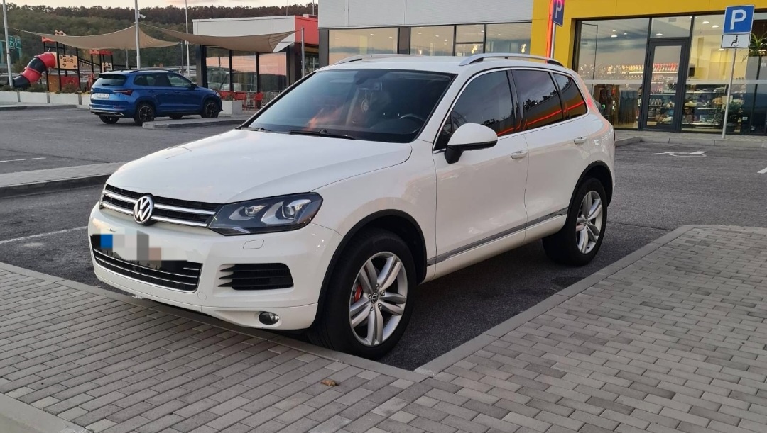 Touareg 4,2 TDI rok 2011 Top Výbave