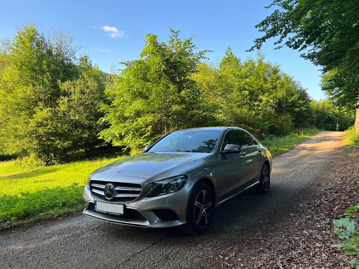 Mercedes C200 4MATIC A/T-FACELIFT-ZÁRUKA DO 2027-PRVÝ MAJ.