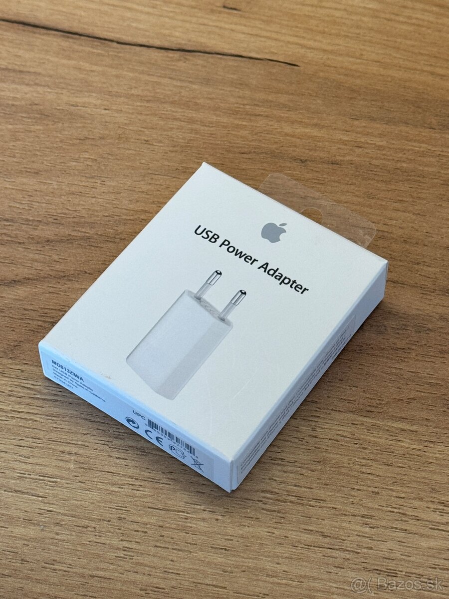 novy nevybaleny original Apple nabijaci adapter na usb