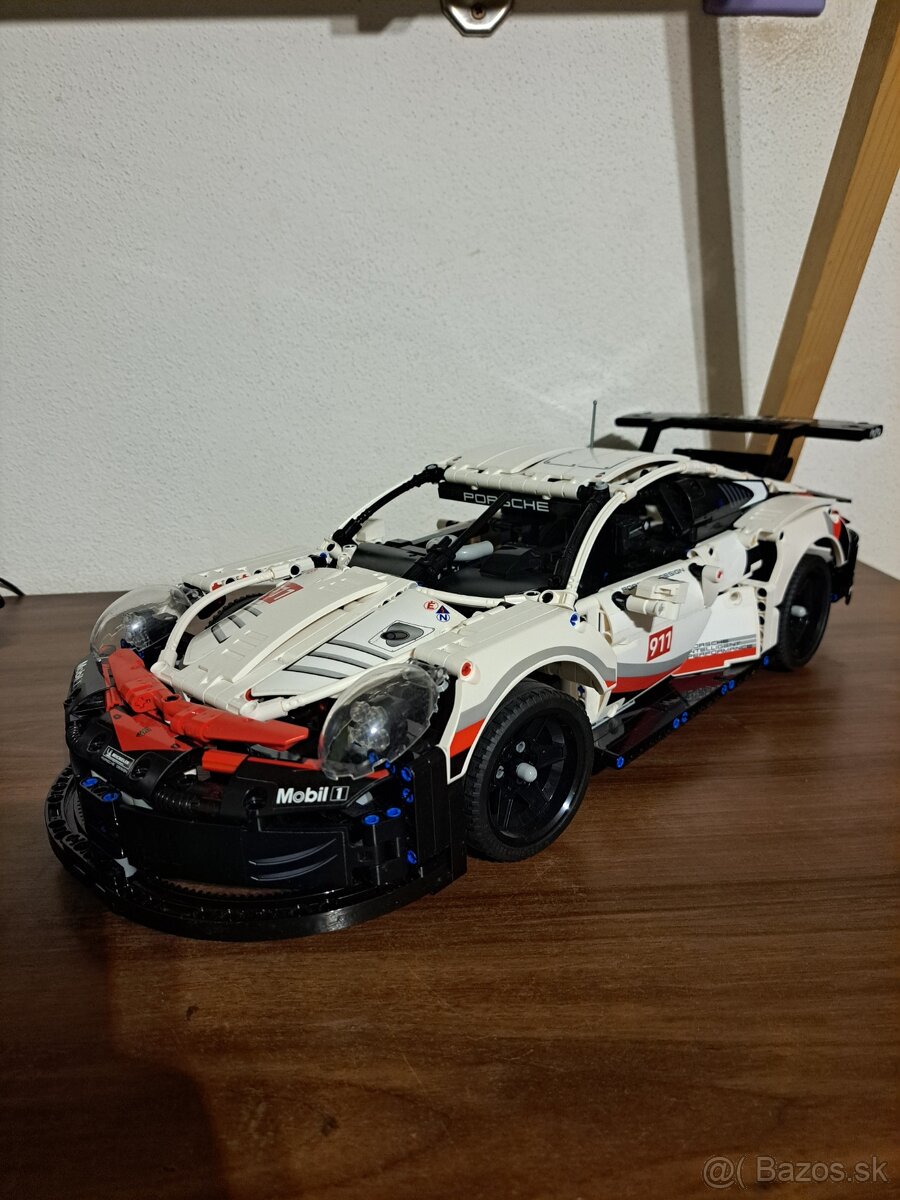 LEGO® Technic 42096 Porsche 911 RSR