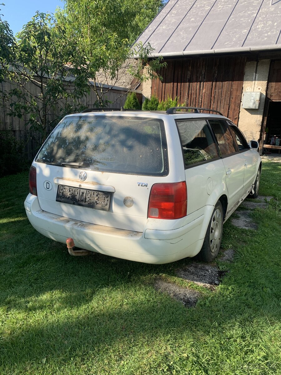 Volkswagen Passat b5 1,9tdi 81kw na diely