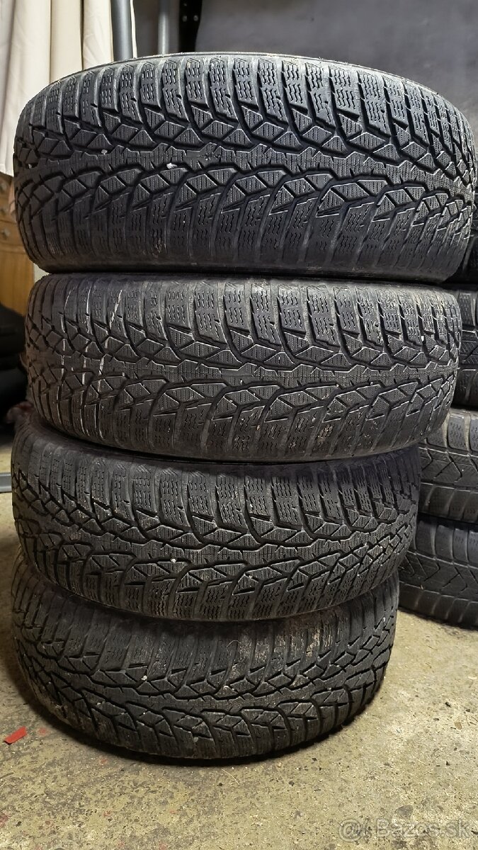 205/60 r16 Nokian zimné pneu