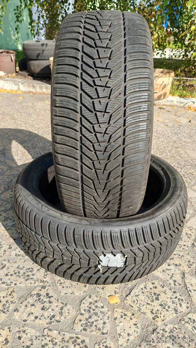 Zimné pneu 255/40 R20 --- HANKOOK