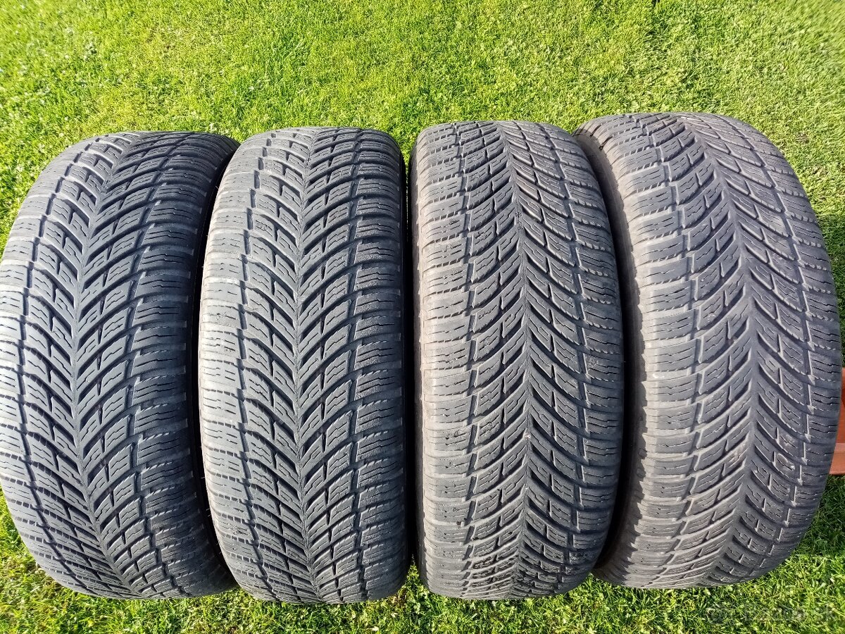 Celoročné pneumatiky 225 /60R17