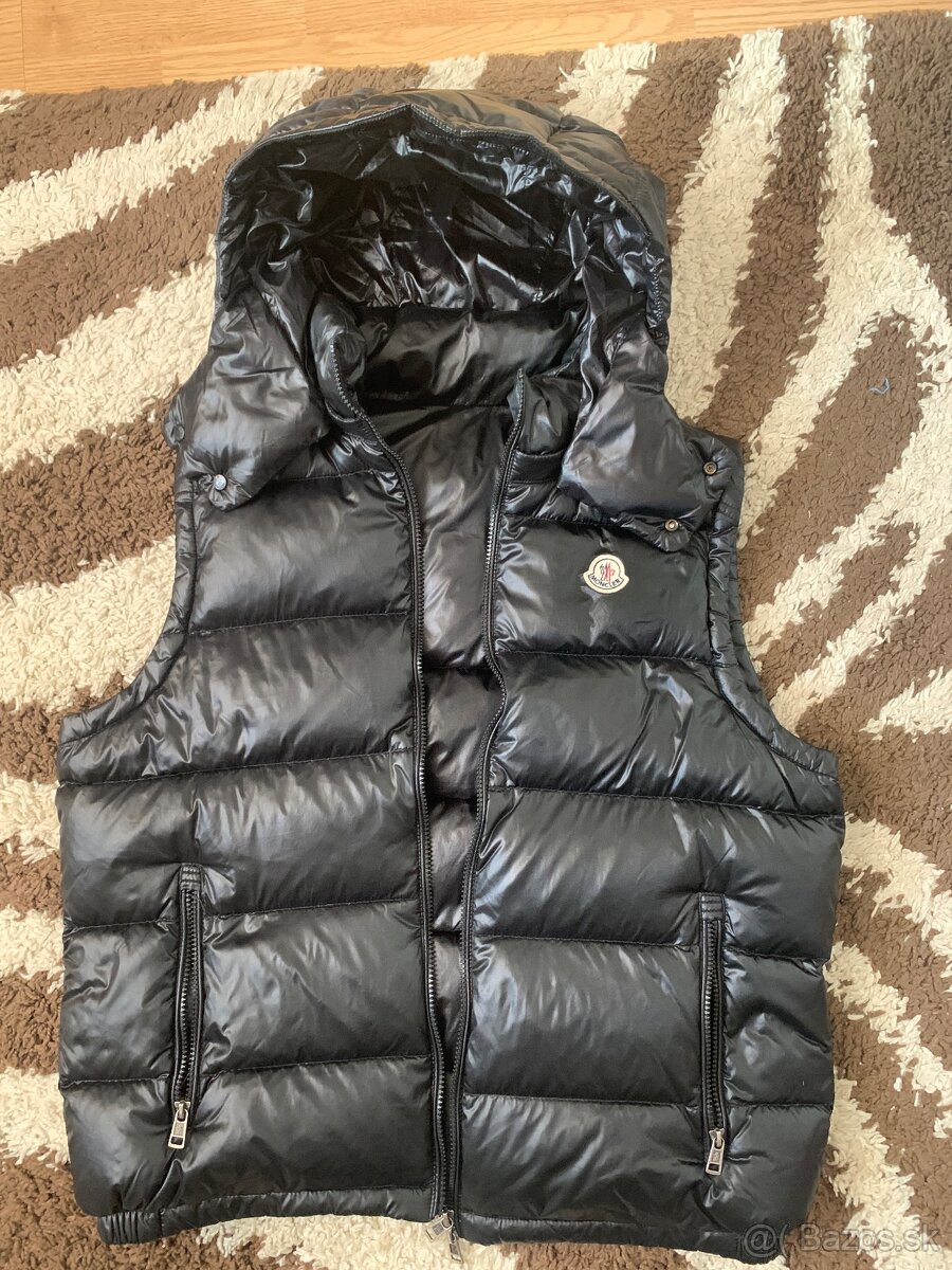 Moncler Vesta