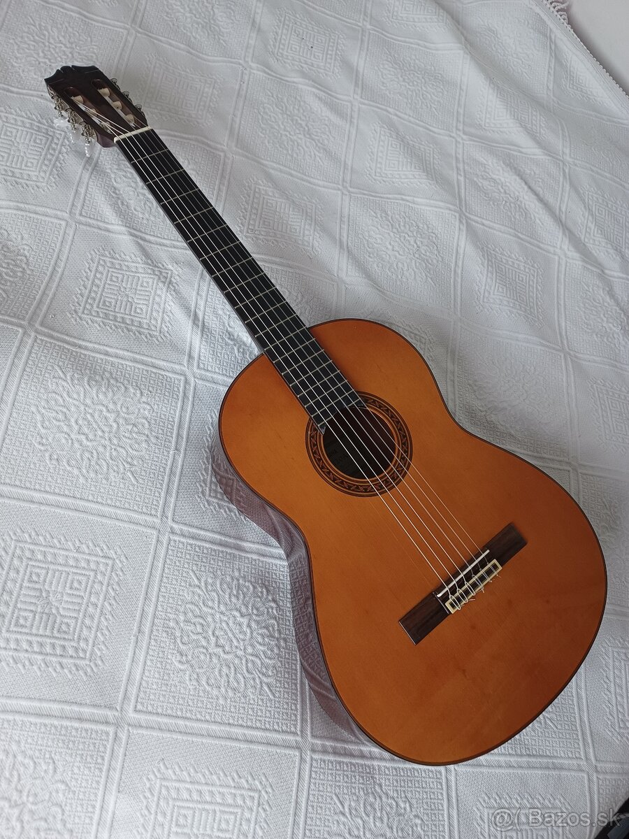 Klasicka gitara YAMAHA CG120A