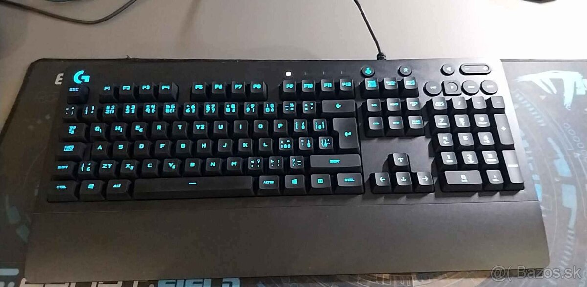 Logitech G213 Prodigy