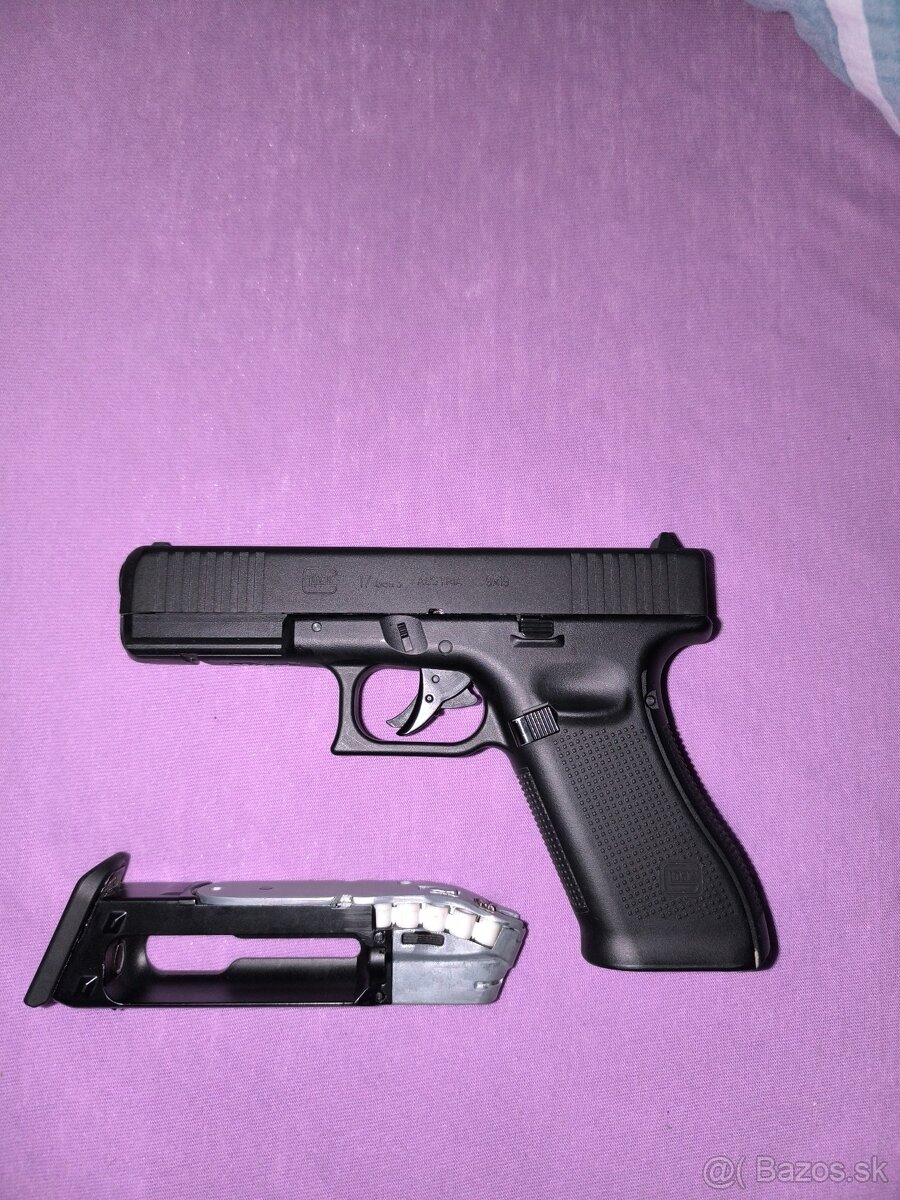 Glock 17 Gen5 blowback