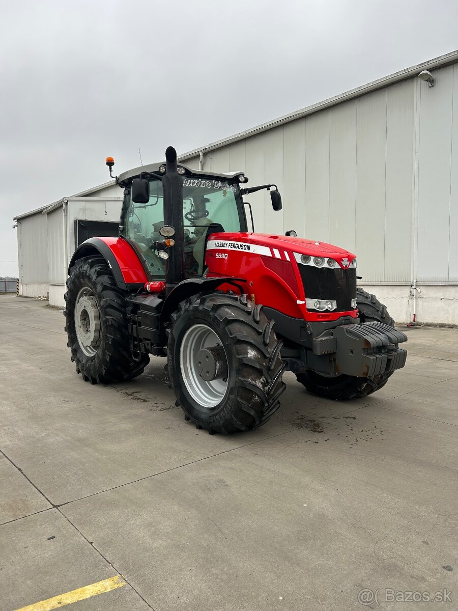 Massey Ferguson 8690