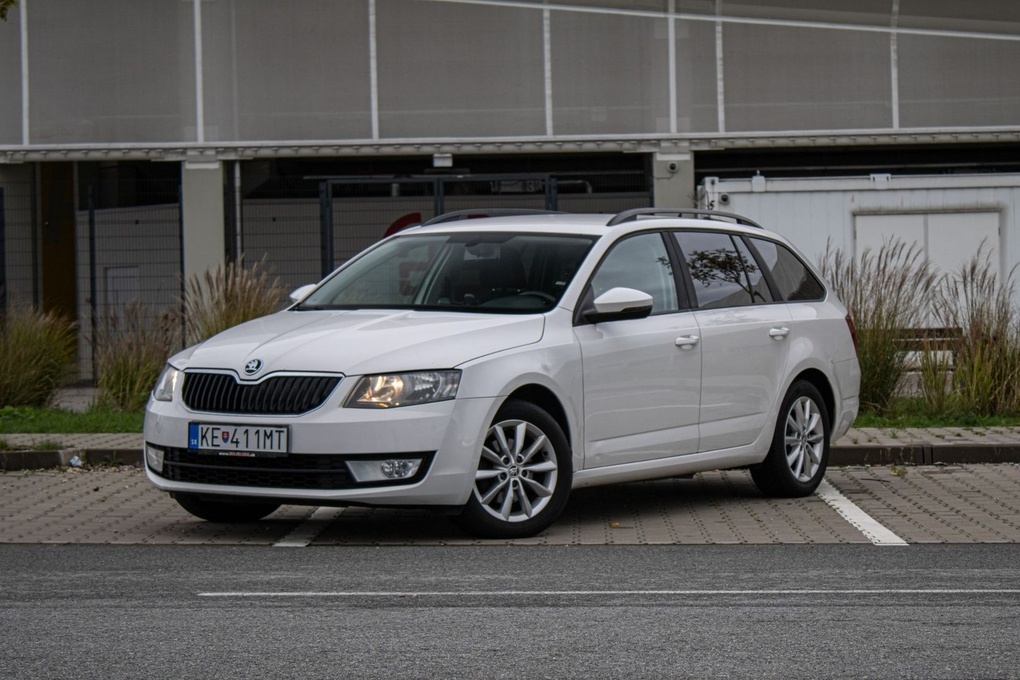 Škoda Octavia Combi 2.0 TDI Ambition DSG 2015