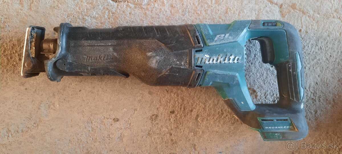 Makita