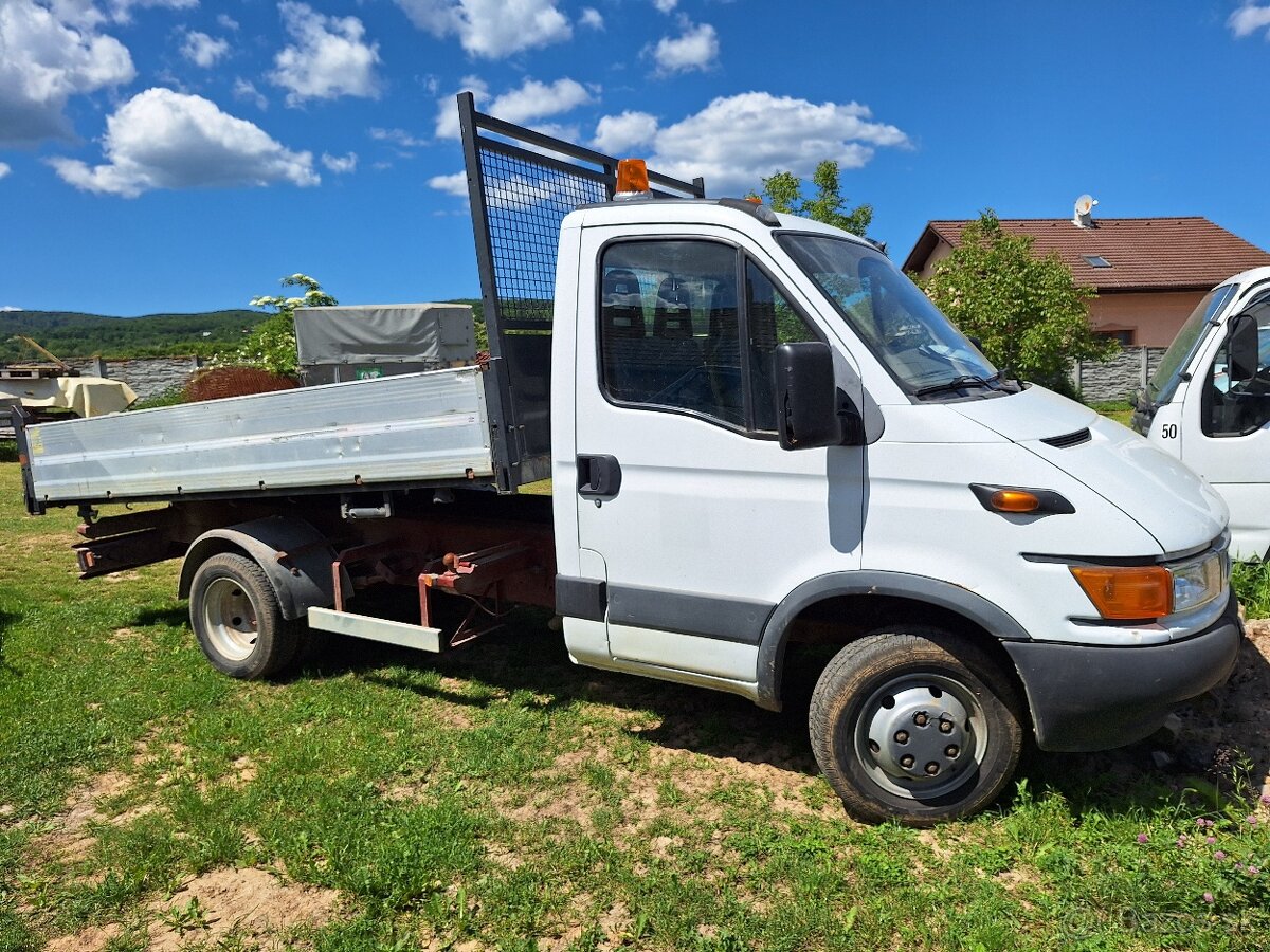 Iveco Daily 3stranny sklapac