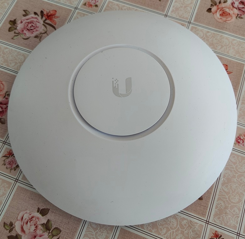 UAP-AC-HD, Ubiquiti UISP Router