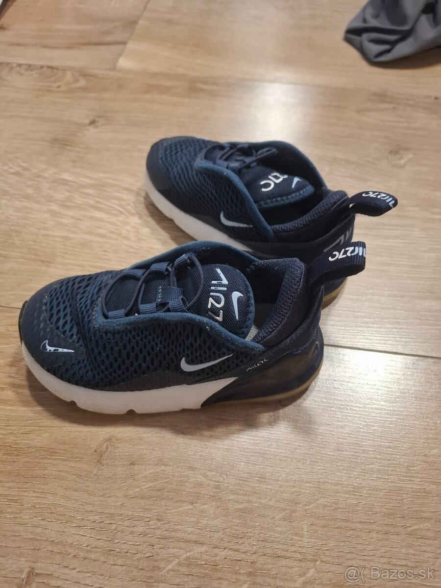 Nike tenisky vel. 25