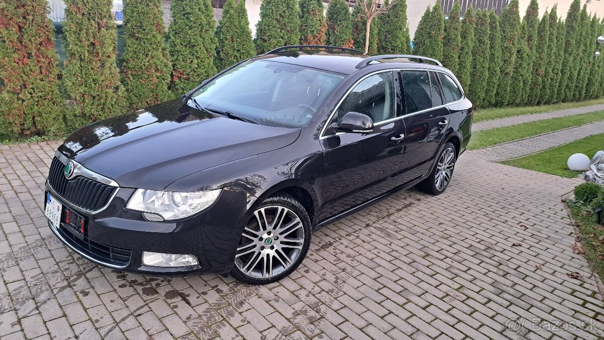 Škoda Superb  Combi 2 facelift 2012 2.0 TDI CR STYLE XENON