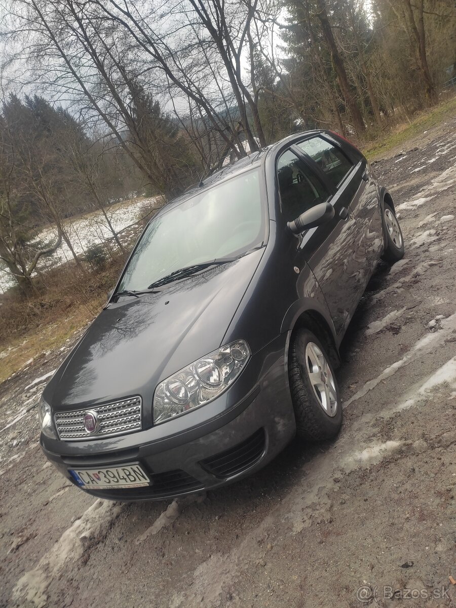 Fiat Punto 1.2       44 KW