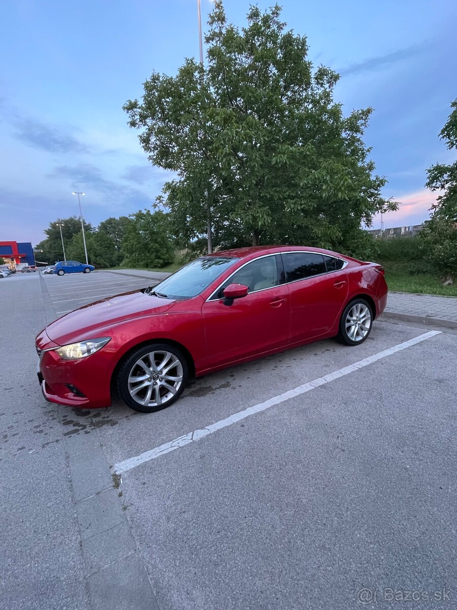 Mazda 6 2.5 Skyactiv-G Revolution TOP A/T