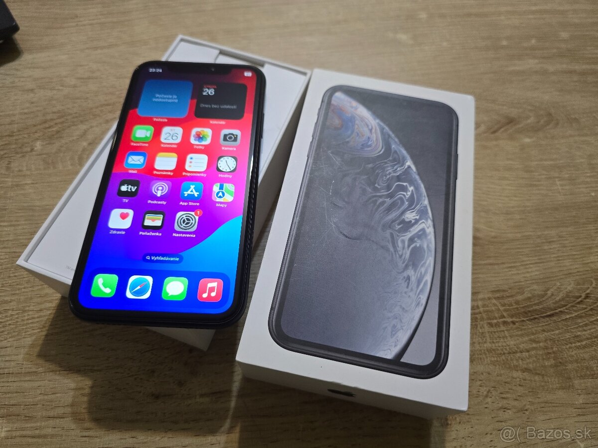 Iphone xr 64gb nepouzity iba odlozeny po vymene na zaruku za