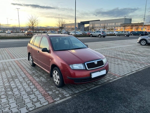 Škoda Fabia 1.2i NA ND PO ZATOPENI nepojizdne