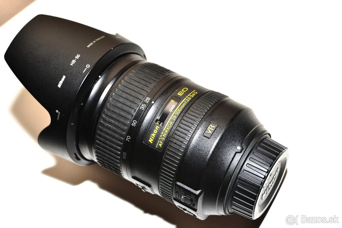 Nikon AF-S 28-300mm f/3,5-5,6G ED VR FX Nikkor