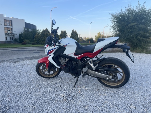 Honda CB650F 2015